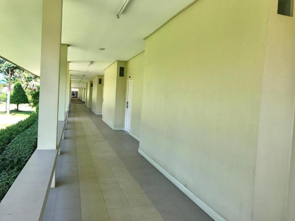 The Pine Resort Pathum Thani Exteriör bild